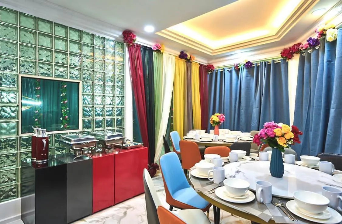 Villa Penang Dream Banglo Sleeps 18 Tanjung Bungah