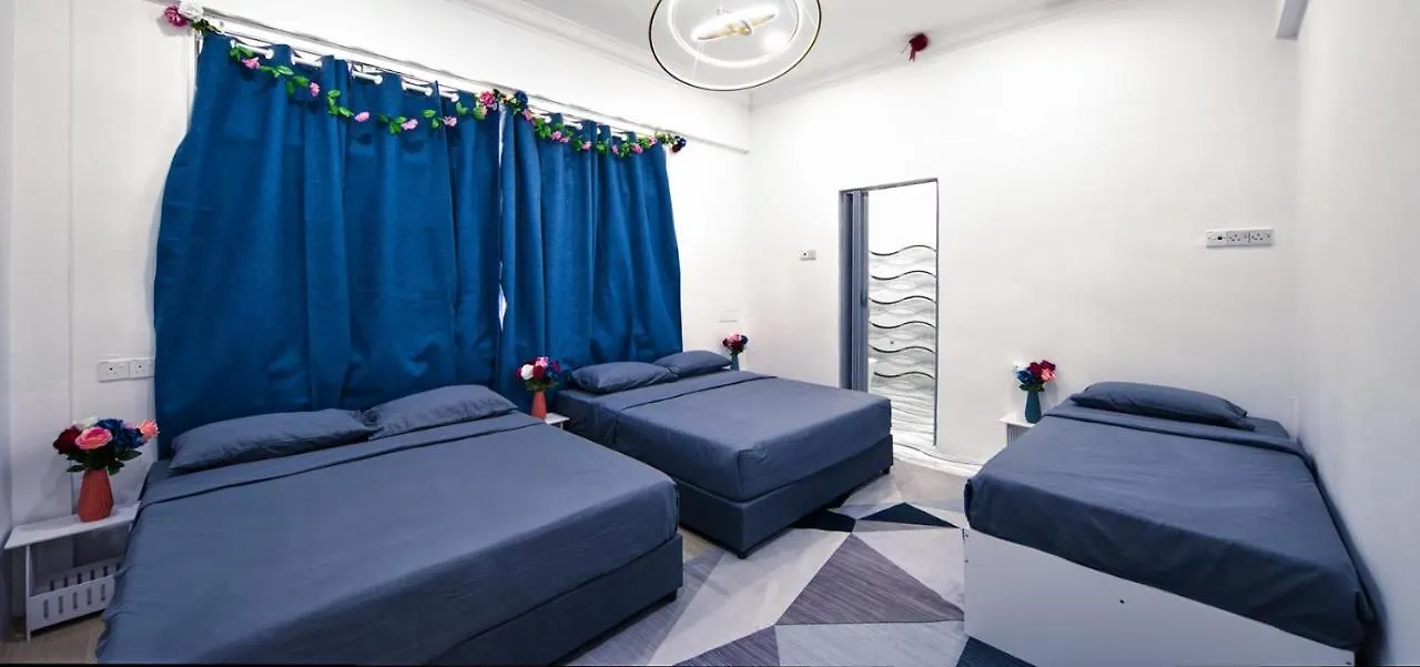 Villa Penang Dream Banglo Sleeps 18 Tanjung Bungah  Malaysia
